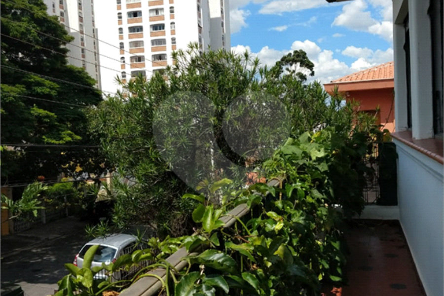 Sobrado à venda com 4 quartos em Sumaré, São Paulo, SP