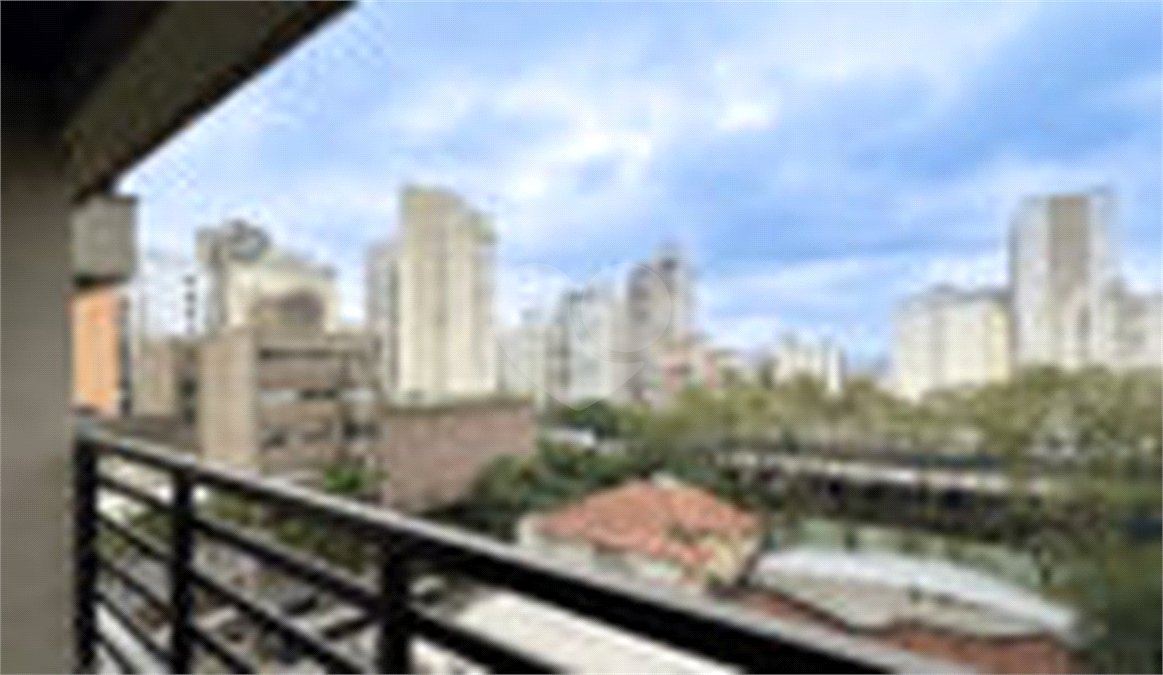 Apartamento à venda ou para alugar com 2 suítes em Cerqueira César, São Paulo, SP