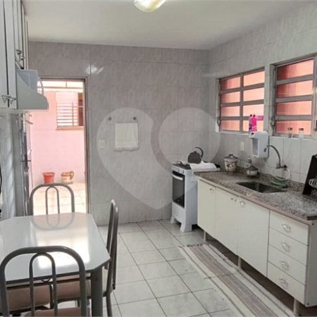 Casa à venda com 3 quartos, sendo 1 suíte, em Santana, São Paulo, SP