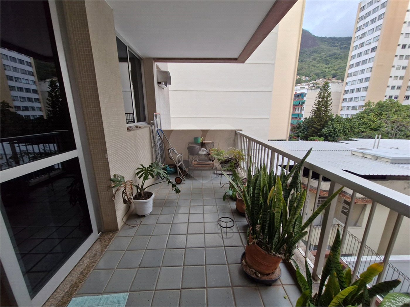 Apartamento à venda com 4 quartos, sendo 2 suítes,  em Tijuca, Rio de Janeiro, RJ