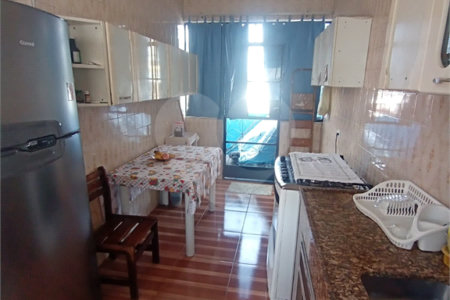 Triplex à venda com 5 quartos, sendo 1 suíte, em Santíssimo, Rio de Janeiro, RJ