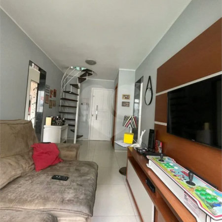 Cobertura à venda com 4 quartos, sendo 1 suíte, em Campo Grande, Rio de Janeiro, RJ