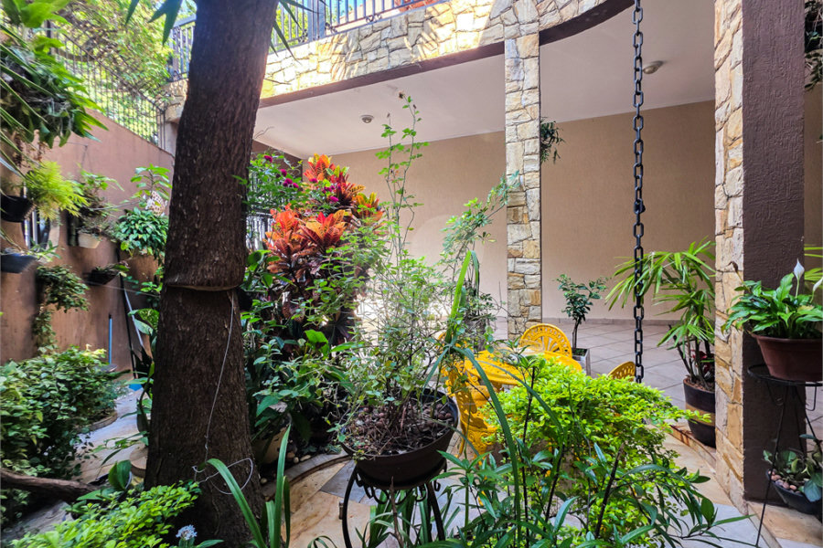 Casa à venda com 4 quartos, sendo 1 suíte, em Sapopemba, São Paulo, SP