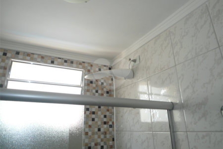Sobrado à venda com 3 quartos em Vila Gomes, São Paulo, SP