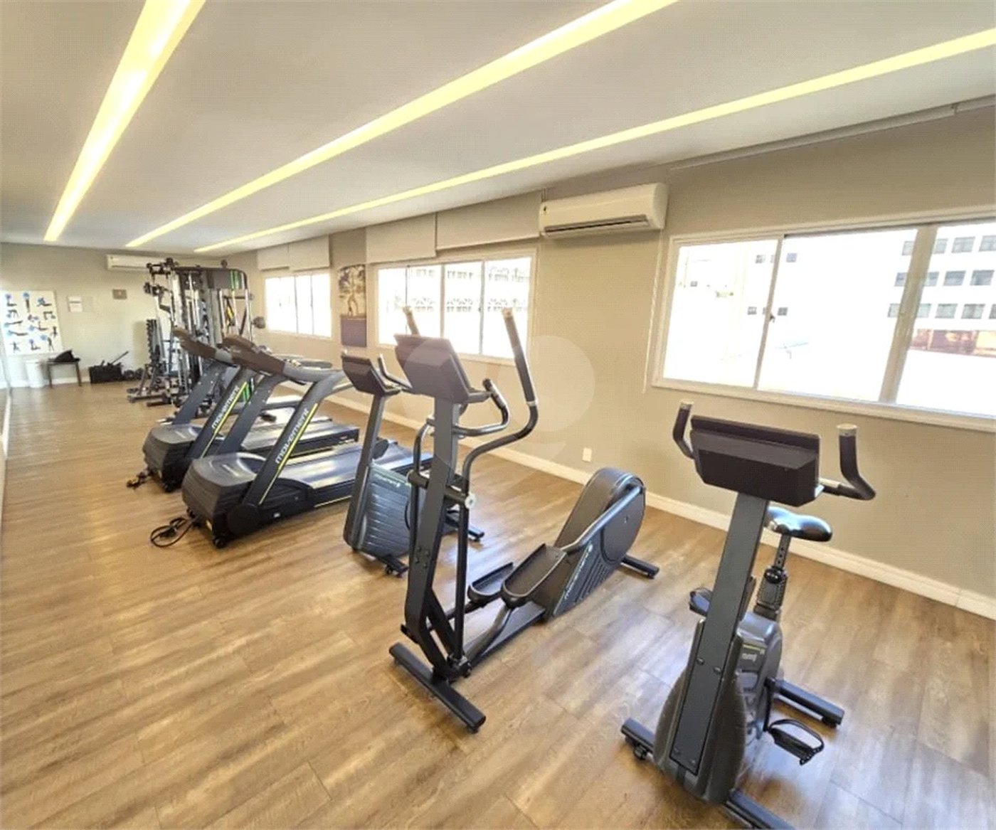 Apartamento 79m² - 3 dormitórios, 1 suíte, banheiro social, 2 vaga e Lazer Completo-Vila Guilherme