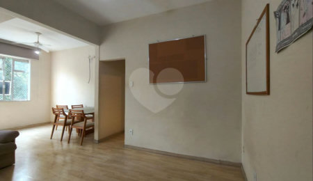 Apartamento à venda com 2 quartos, sendo 1 suíte,  em Tijuca, Rio de Janeiro, RJ