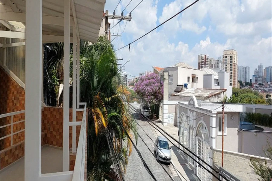 Sobrado à venda com 3 quartos, sendo 2 suítes, em Vila Paulicéia, São Paulo, SP