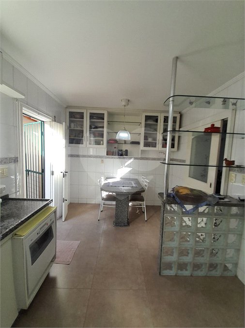 Casa à venda com 4 quartos, sendo 1 suíte, em Vila Guarani, Jundiaí, SP