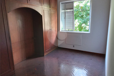 Apartamento à venda com 3 quartos, sendo 1 suíte,  em Tijuca, Rio de Janeiro, RJ