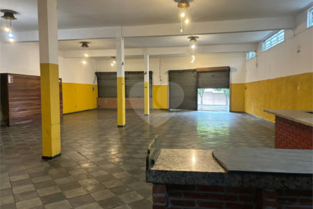Salão para alugar em Vila Monteiro, Poá, SP