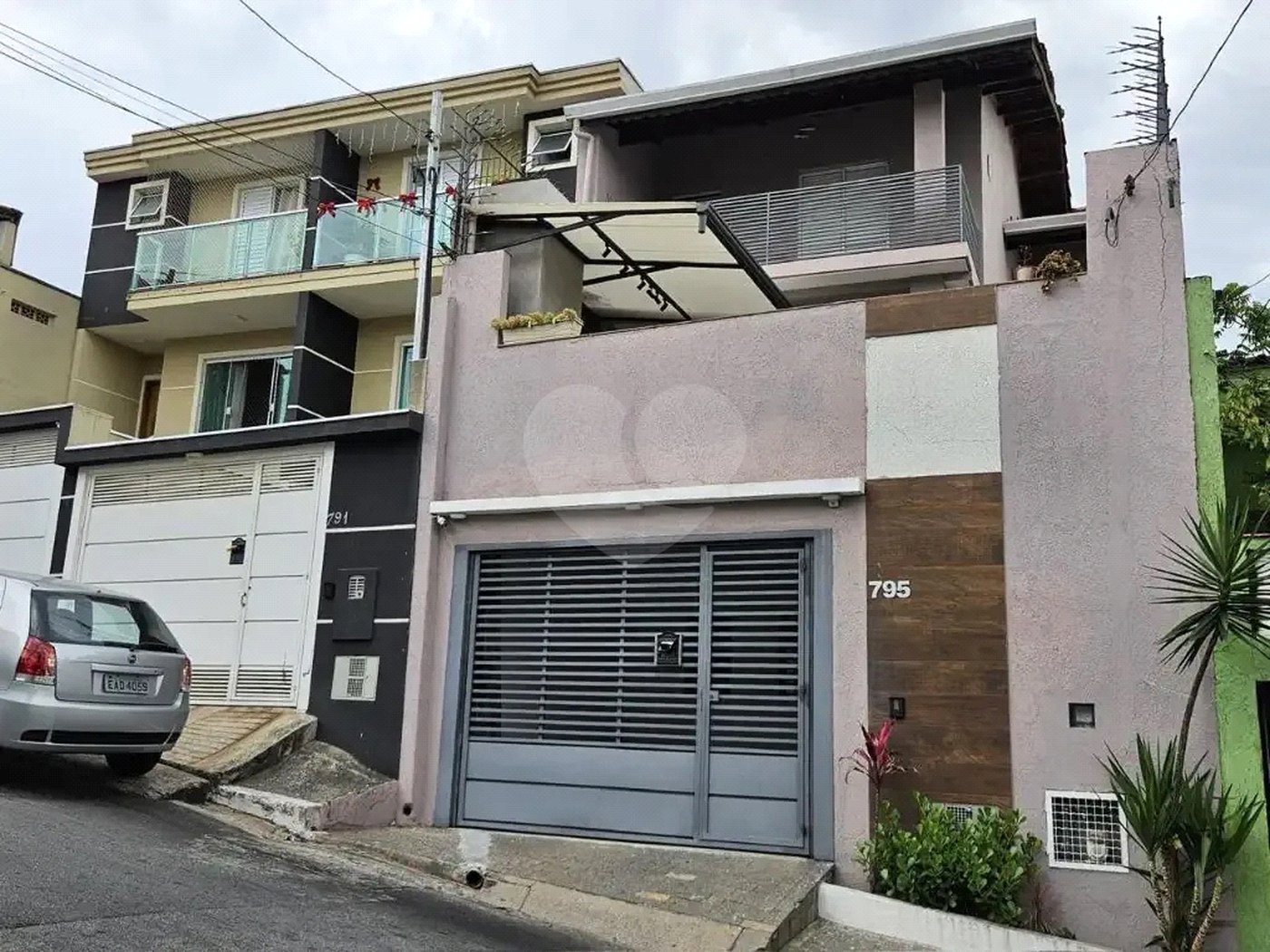 Sobrado à venda com 3 quartos, sendo 1 suíte,  em Vila Siqueira (zona Norte), São Paulo, SP