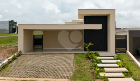 Casa à venda com 3 suítes no condomínio Villagio Azzure, Itupeva - SP