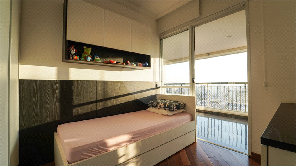 Apartamento à venda com 3 quartos, sendo 1 suíte, em Vila Guarani (z Sul), São Paulo, SP