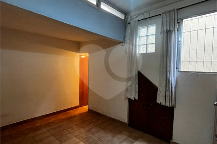 Sobrado à venda com 3 quartos em Tremembé, São Paulo, SP