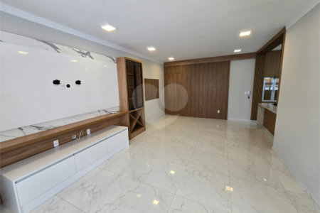 Casa para alugar com 3 quartos, sendo 1 suíte,  em Vila Rosa, Itapetininga, SP