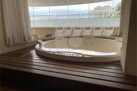 Apartamento à venda com 3 quartos, sendo 1 suíte, em Humaitá, Rio de Janeiro, RJ