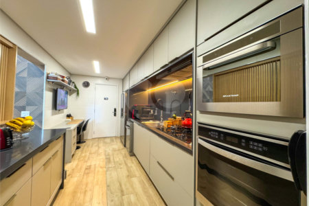 Apartamento à venda com 3 suítes em Brooklin, São Paulo, SP