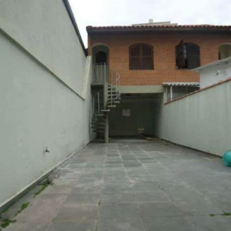 Sobrado à venda com 3 suítes em Vila Gomes, São Paulo, SP