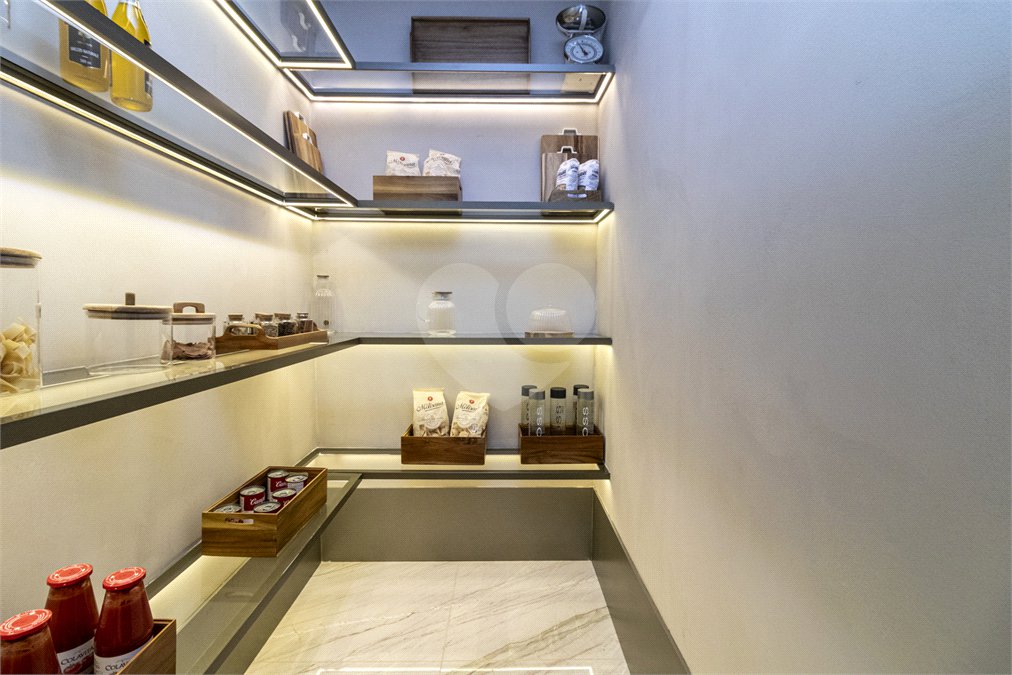 Apartamento à venda com 4 suítes em Jardim Guedala, São Paulo, SP