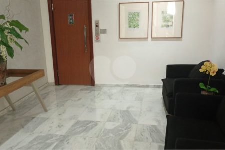 Apartamento à venda com 3 quartos, sendo 1 suíte, em Laranjeiras, Rio de Janeiro, RJ