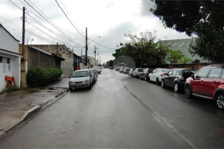 Casa à venda com 3 quartos, sendo 1 suíte, no Centro, Itu, SP