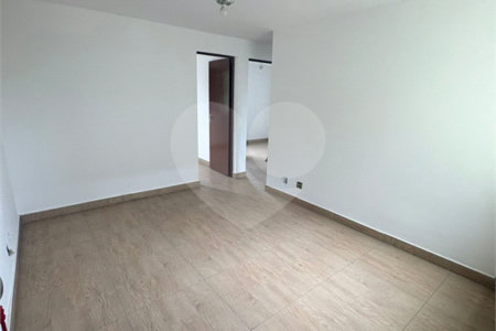 Casa para alugar com 2 quartos no condomínio Estrada do Preju, Itaquaquecetuba - SP