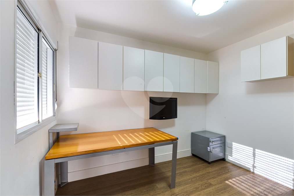 Apartamento à venda com 3 suítes em Alto da Boa Vista, São Paulo, SP