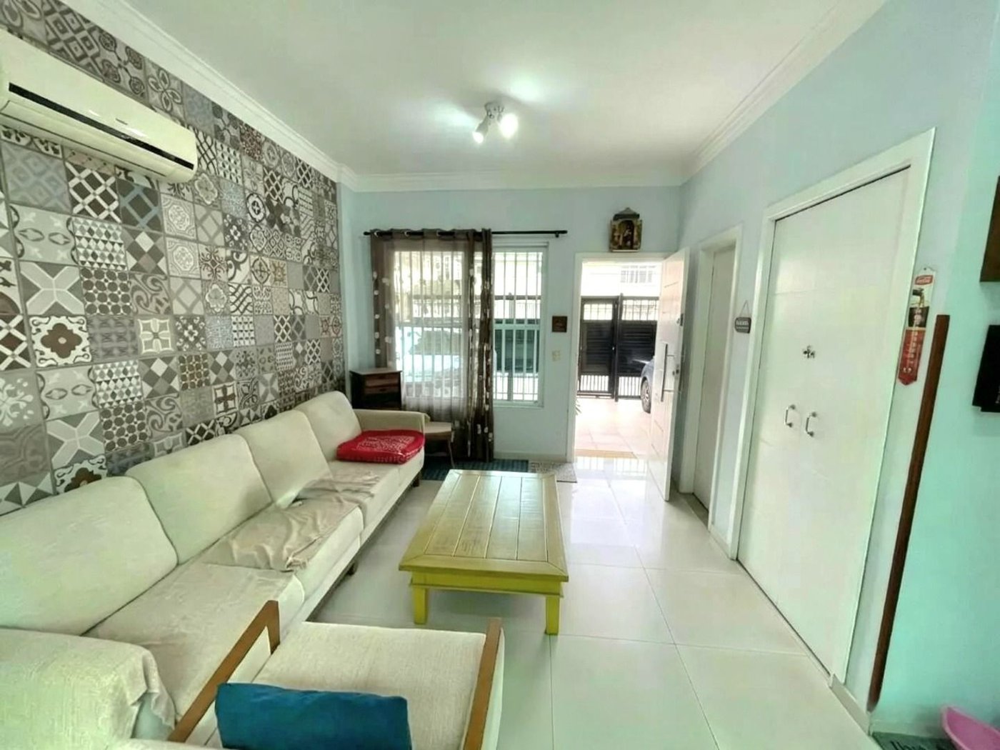 Casa com 2 dormitórios à venda, 130 m² por R$ 879.000,00 - Marapé - Santos/SP