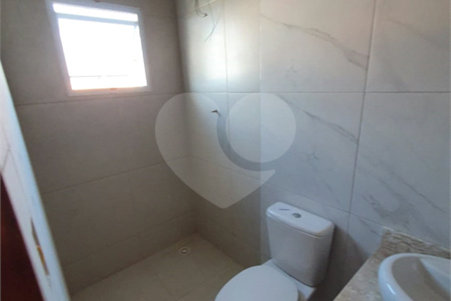 Casa à venda com 3 suítes em Vila Maricy, Guarulhos, SP