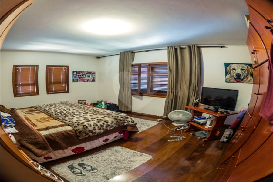 Sobrado à venda com 4 quartos, sendo 3 suítes, em Mandaqui, São Paulo, SP