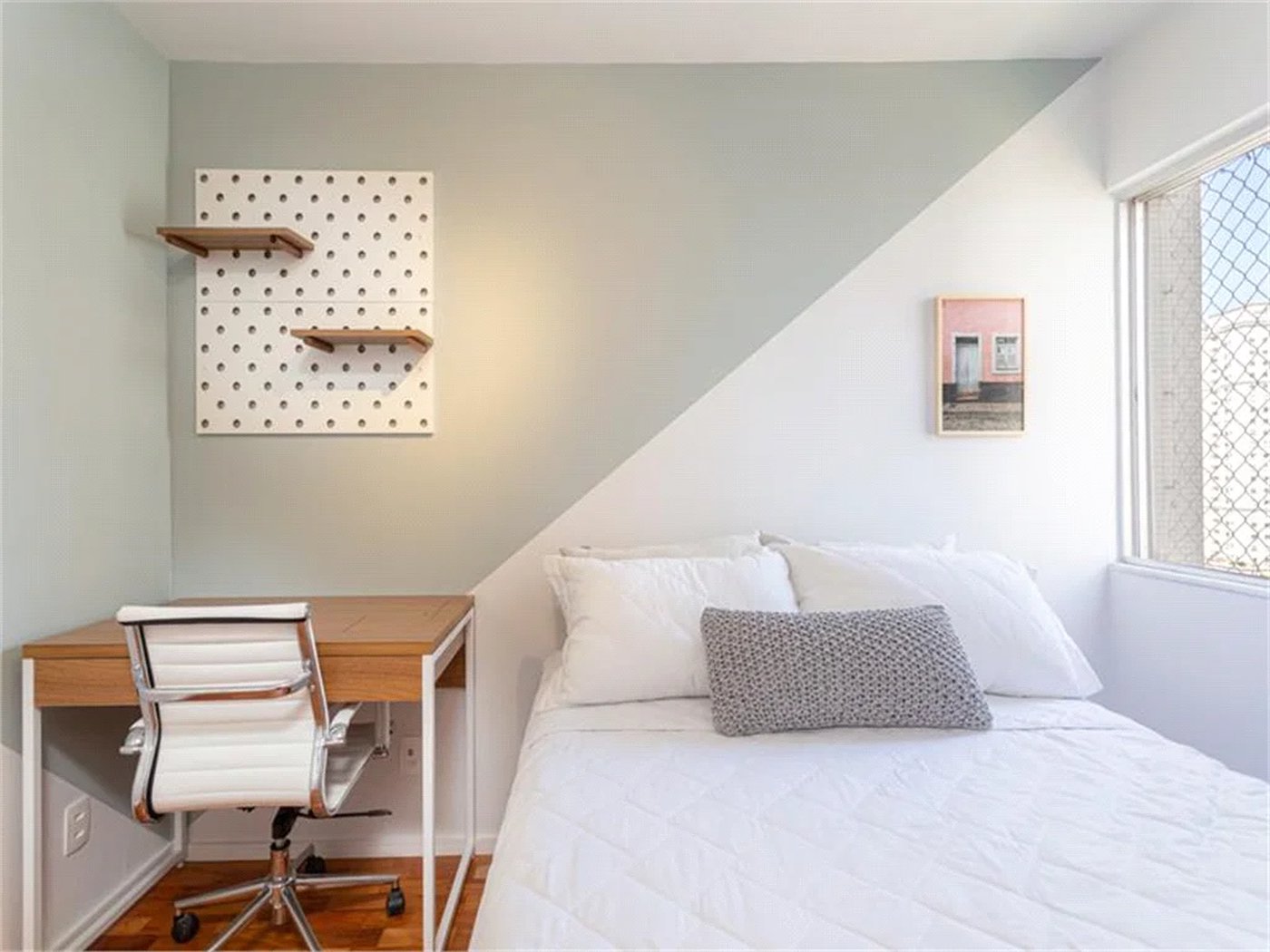Apartamento à venda com 4 quartos, sendo 1 suíte, em Vila Cordeiro, São Paulo, SP