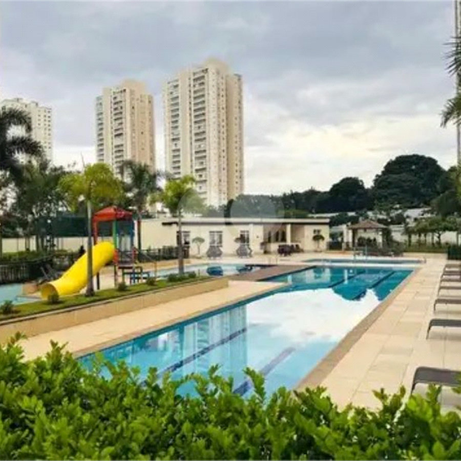 Apartamento à venda com 3 quartos, sendo 1 suíte, em Lapa, São Paulo, SP