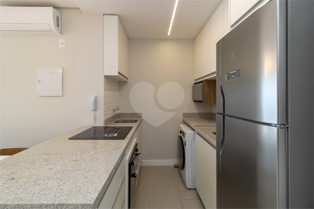 Apartamento à venda com 1 quarto em Vila Cordeiro, São Paulo, SP