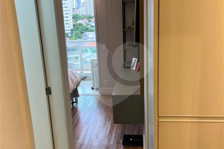 Apartamento à venda com 3 suítes em Vila Mariana, São Paulo, SP