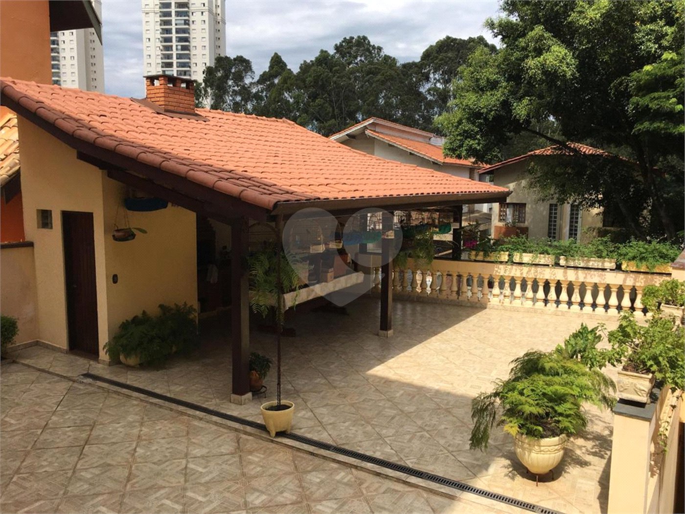 Casa à venda com 4 quartos, sendo 2 suítes,  em Vila Suzana, São Paulo, SP