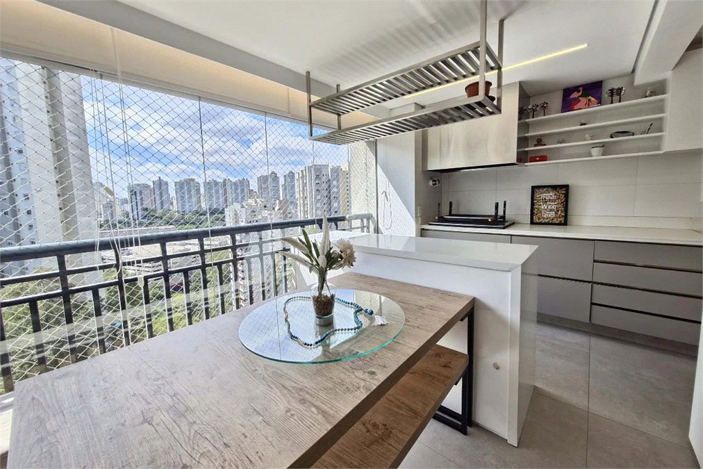 Apartamento à venda com 4 suítes em Vila Andrade, São Paulo, SP