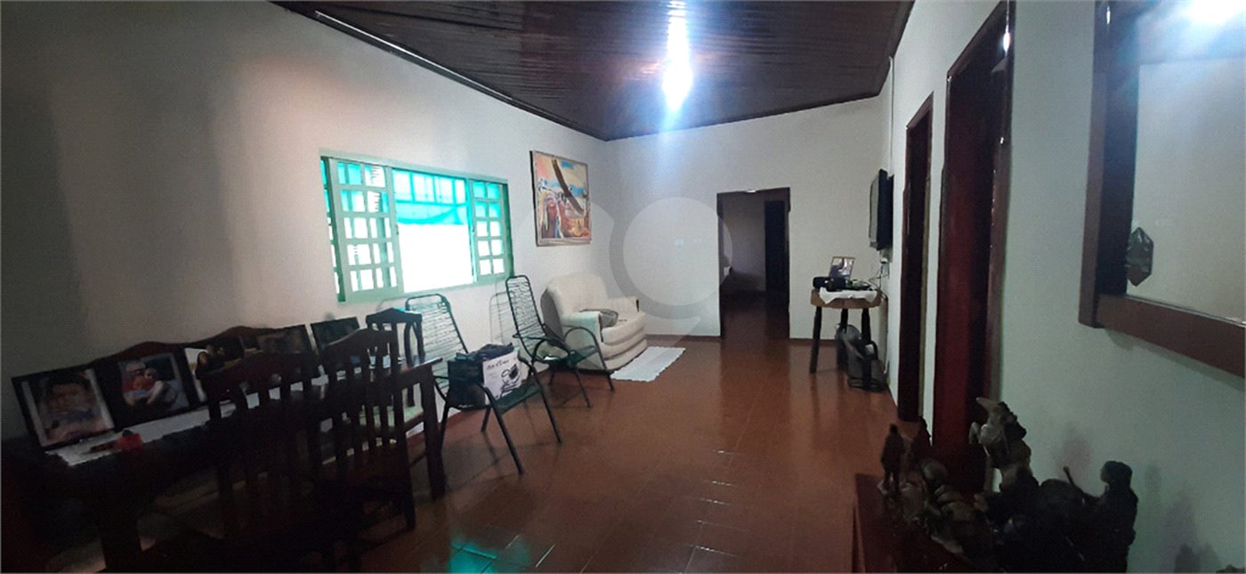 Casa à venda com 4 quartos em Vila Nova, Três Lagoas, MS