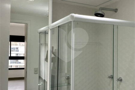 Apartamento para alugar com 3 quartos, sendo 2 suítes,  em Vila Olímpia, São Paulo, SP