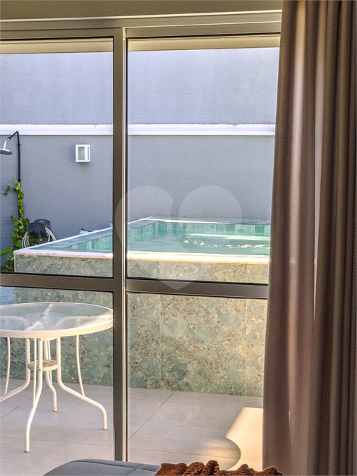 Casa à venda com 3 suítes no condomínio Jardim Residencial Dona Maria José, Indaiatuba - SP