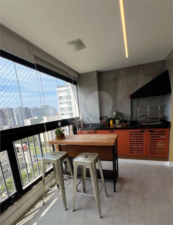 Apartamento à venda com 3 quartos, sendo 1 suíte,  em Parque São Jorge, São Paulo, SP