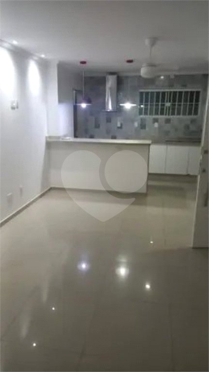 Casa à venda com 4 quartos, sendo 1 suíte, no condomínio River Plate, Rio de Janeiro - RJ