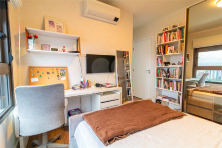 Apartamento à venda com 4 suítes em Panamby, São Paulo, SP