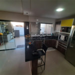 Casa em condomínio à venda com 3 quartos, sendo 1 suíte,  em Horto Florestal, Sorocaba, SP