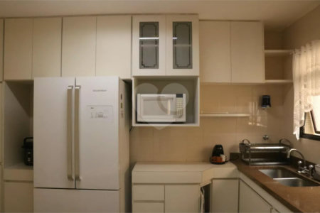 Apartamento à venda com 3 quartos, sendo 1 suíte, em Perdizes, São Paulo, SP
