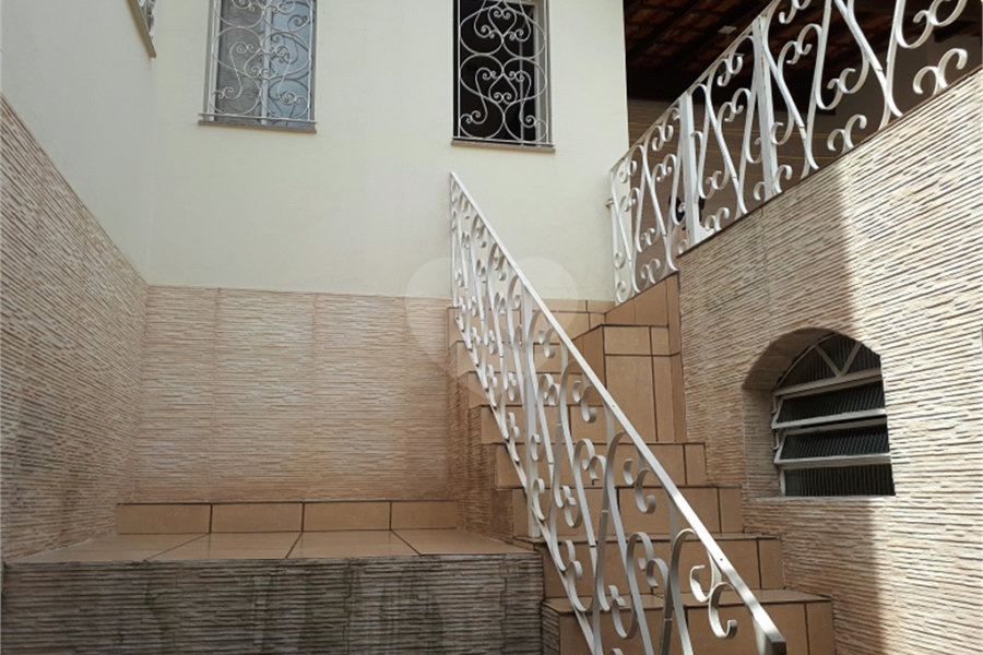 Sobrado à venda com 4 quartos, sendo 1 suíte, em Água Fria, São Paulo, SP