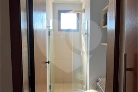 Apartamento à venda com 2 suítes em Quilombo, Cuiabá, MT