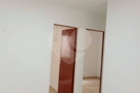 Apartamento à venda com 2 quartos em Jardim Martins Silva, São Paulo, SP