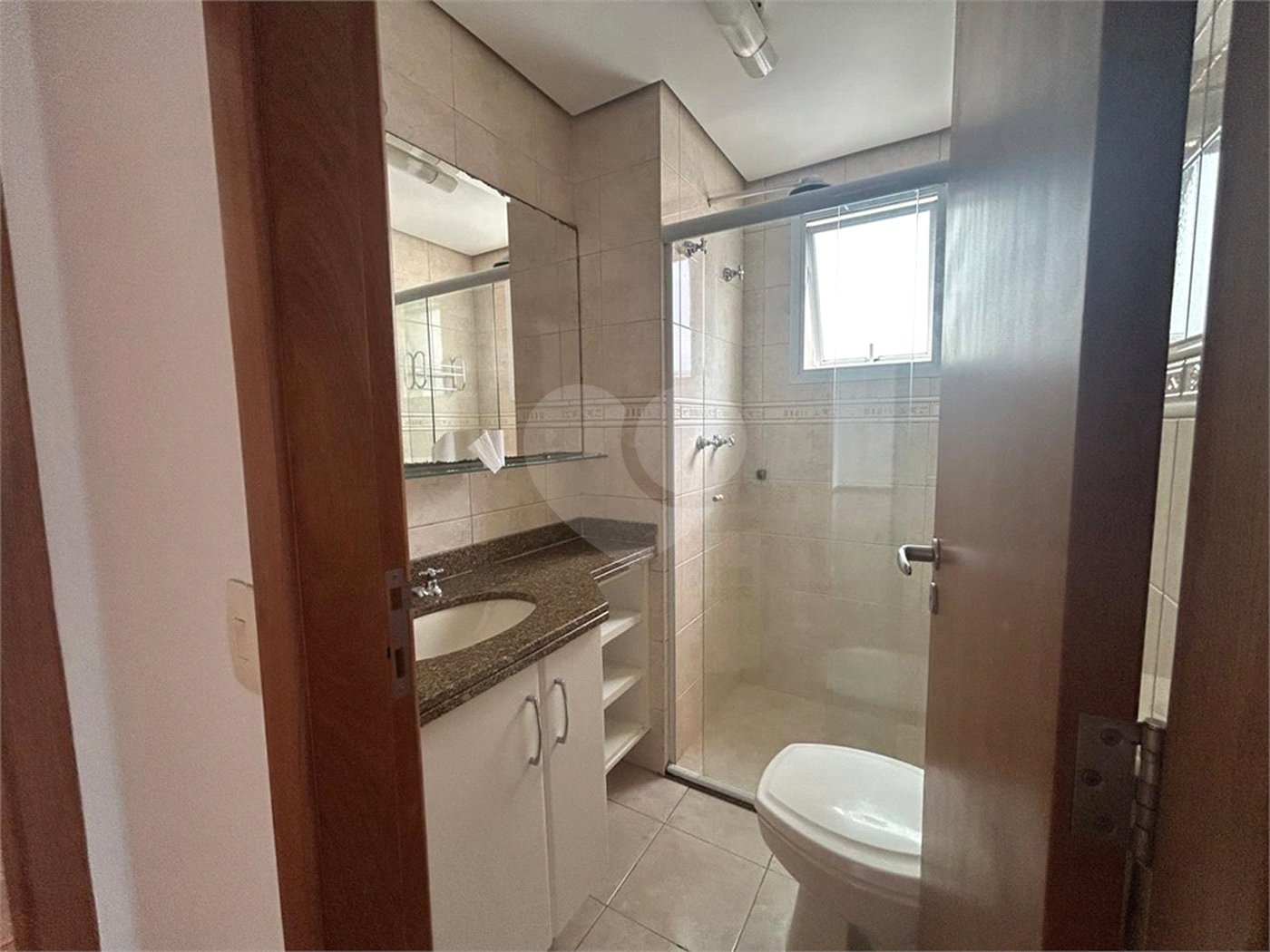 Apartamento para alugar com 3 quartos, sendo 1 suíte, em Pinheiros, São Paulo, SP