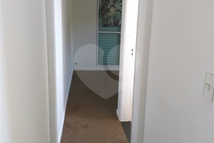Sobrado à venda com 3 quartos, sendo 1 suíte, em Vila Mazzei, São Paulo, SP