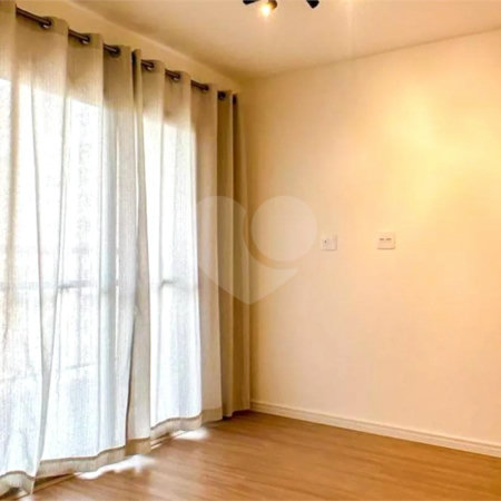 Apartamento à venda com 1 suíte em Jardim das Acácias, São Paulo, SP